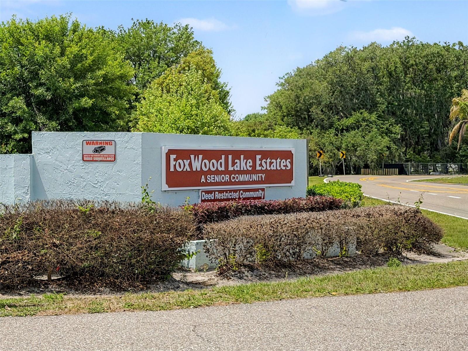 FOXWOOD LAKE ESTATES - Residential