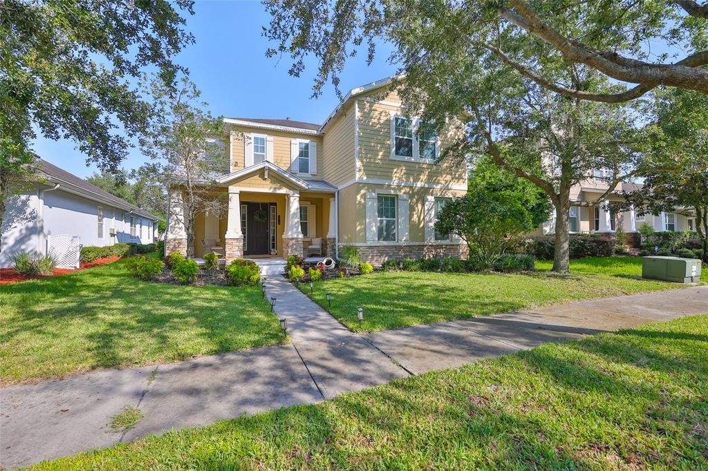 Photo of 7912 Hampton Lake Drive, Tampa, FL 33647 (MLS # TB8416007)