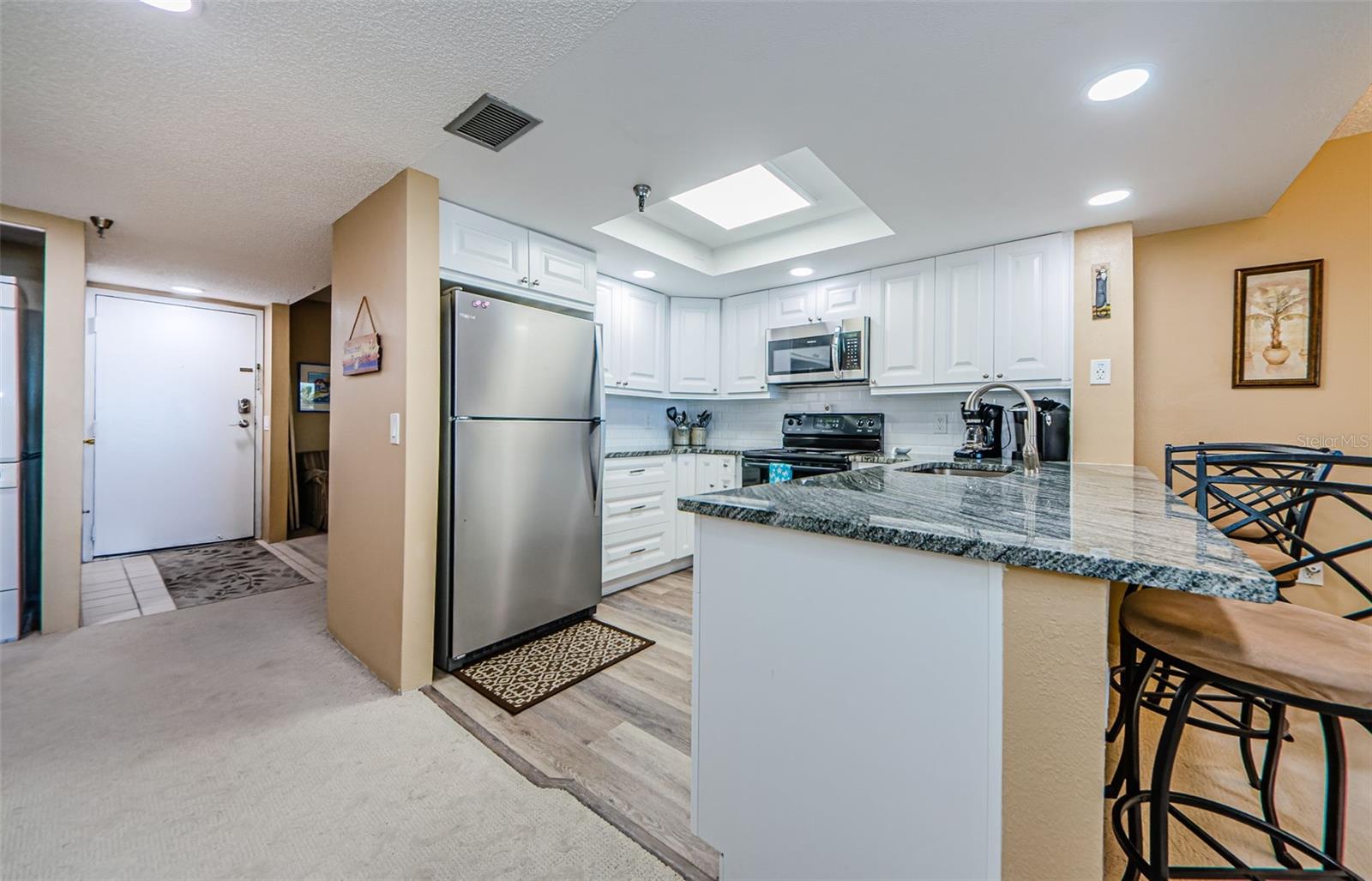 GULF ISLAND RESORT - Residential Lease