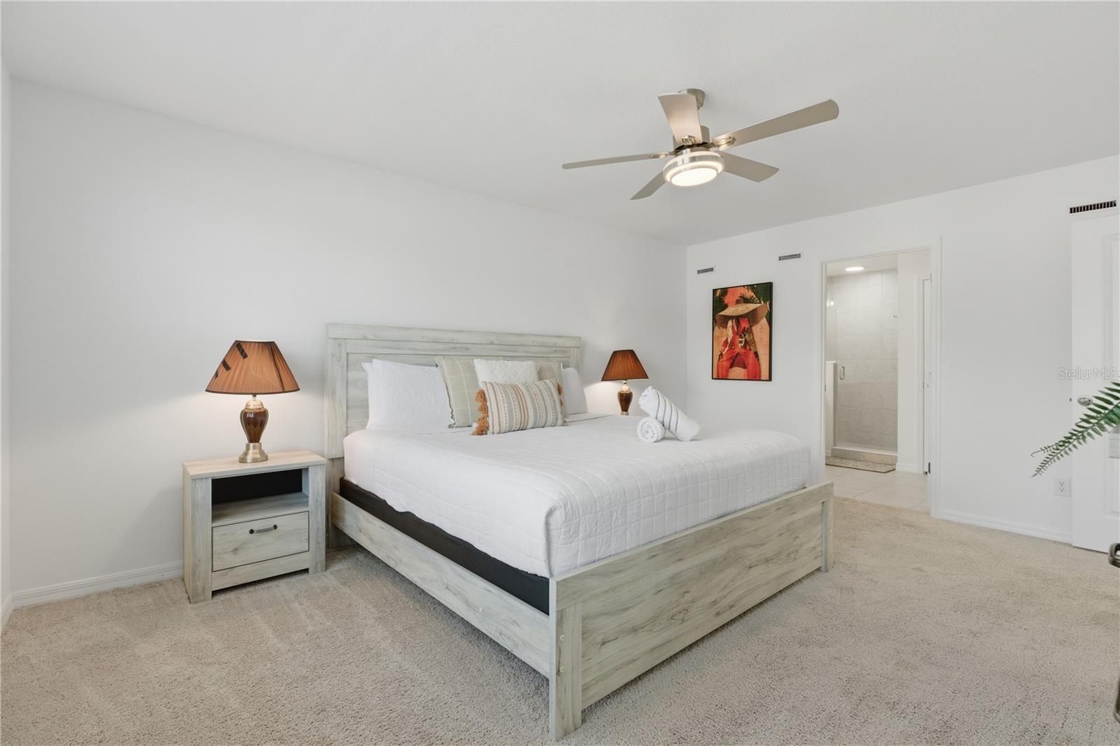 FESTIVAL PH 5 - Residential Lease