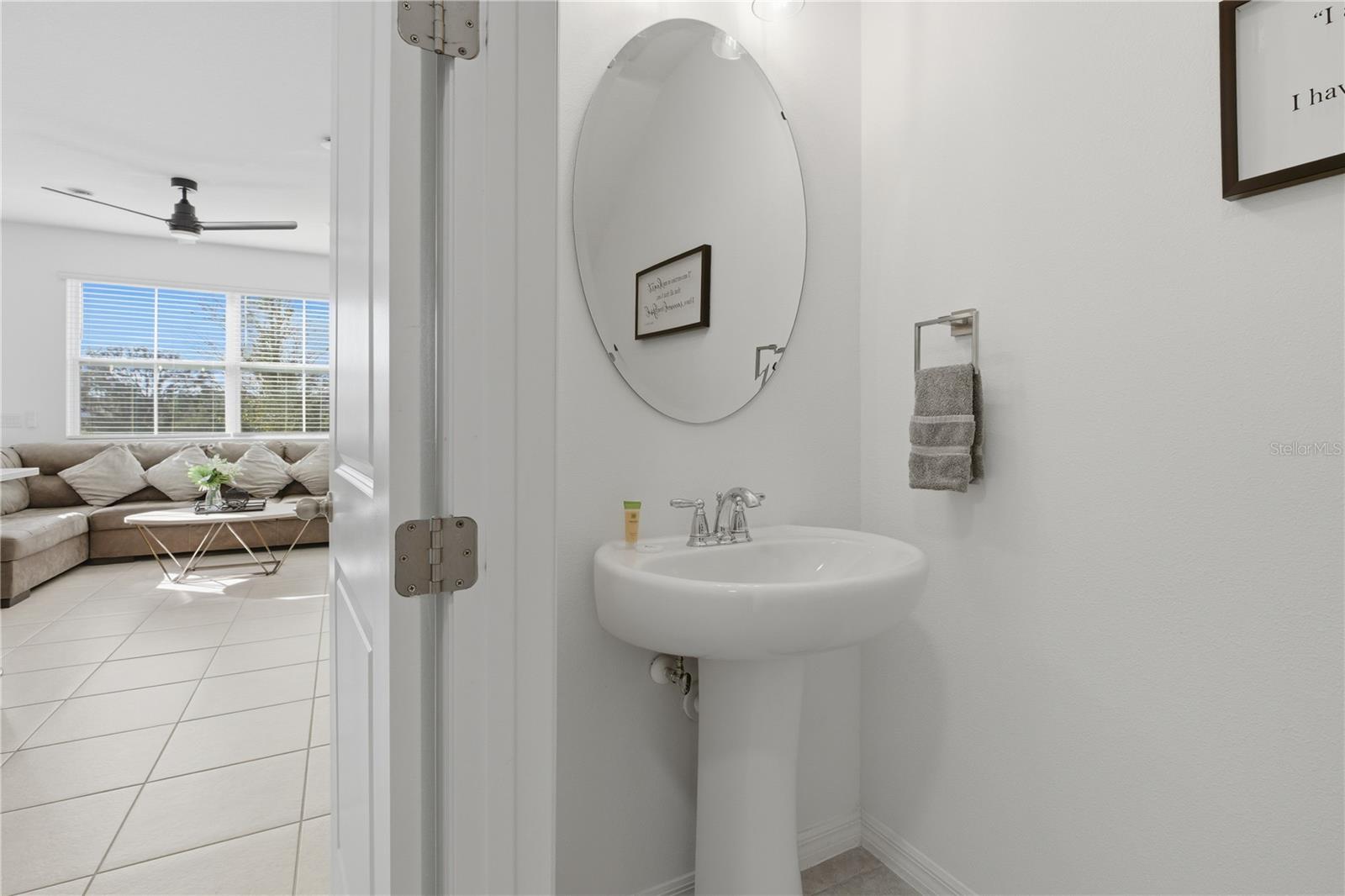 FESTIVAL PH 5 - Residential Lease