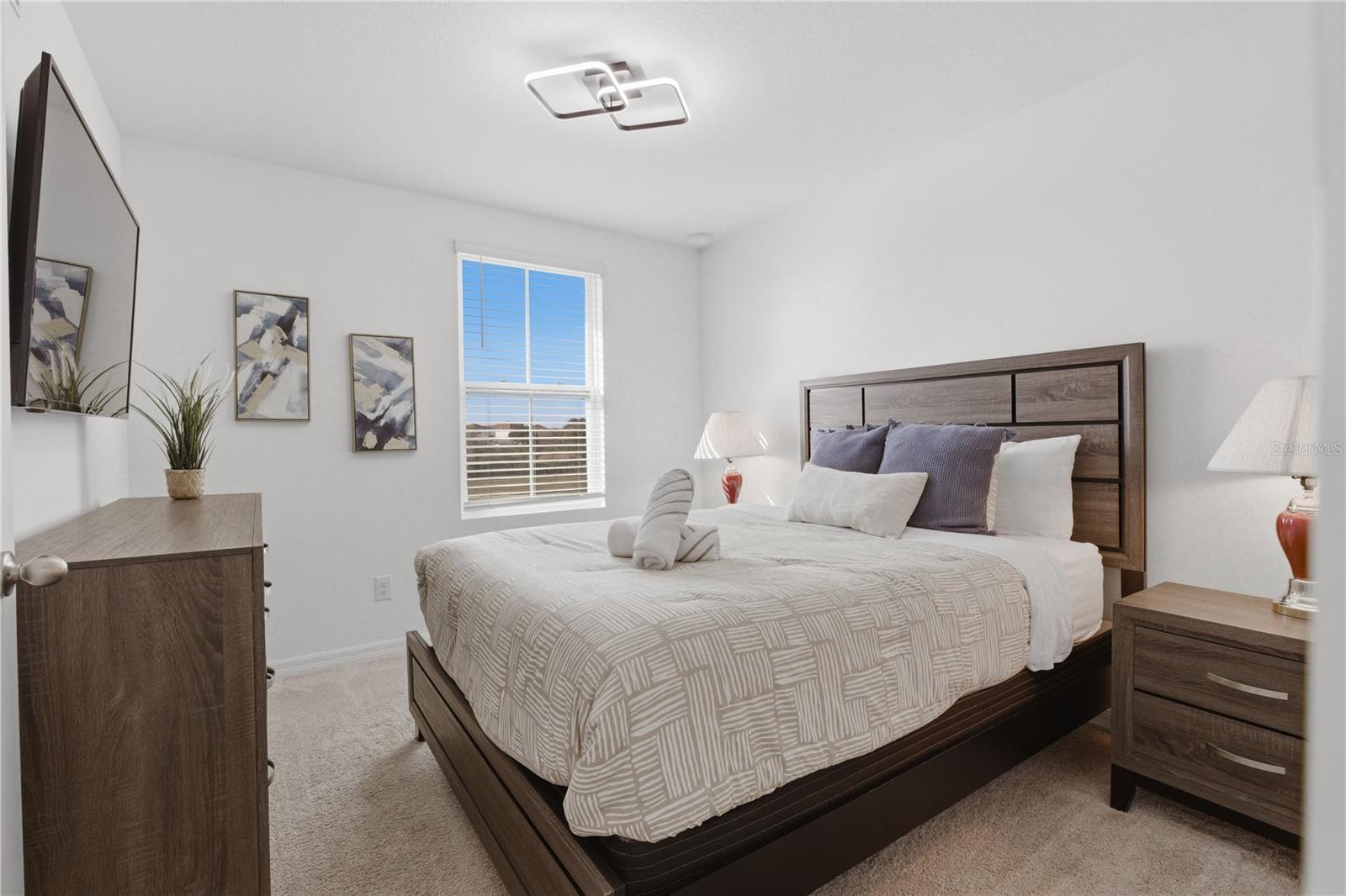 FESTIVAL PH 5 - Residential Lease