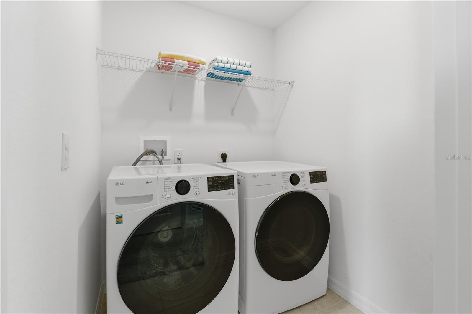 FESTIVAL PH 5 - Residential Lease