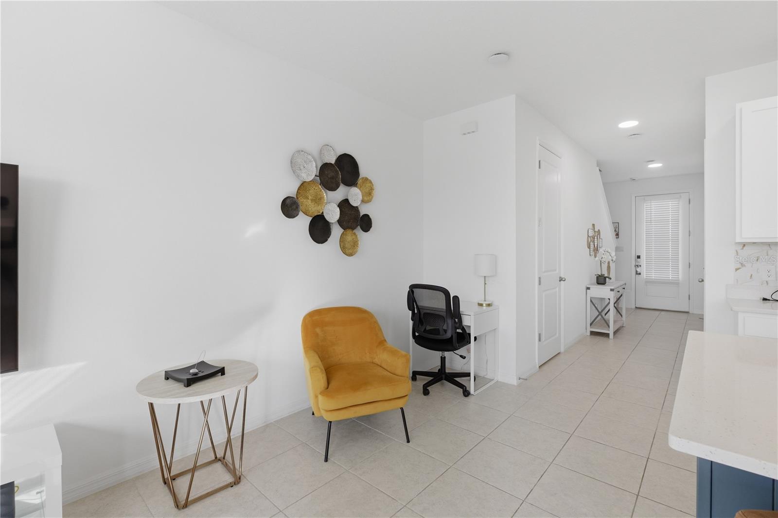 FESTIVAL PH 5 - Residential Lease