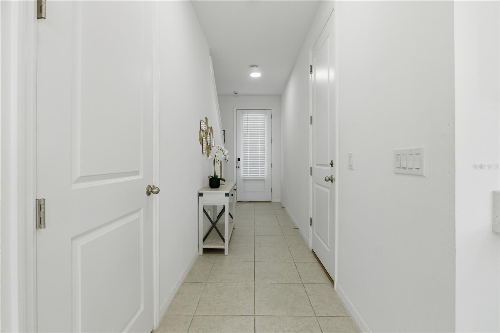 FESTIVAL PH 5 - Residential Lease