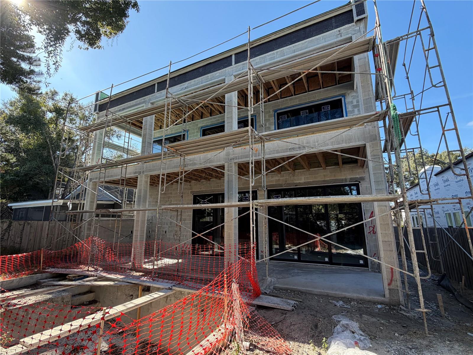 PARK LAKE TERRACE - Residential