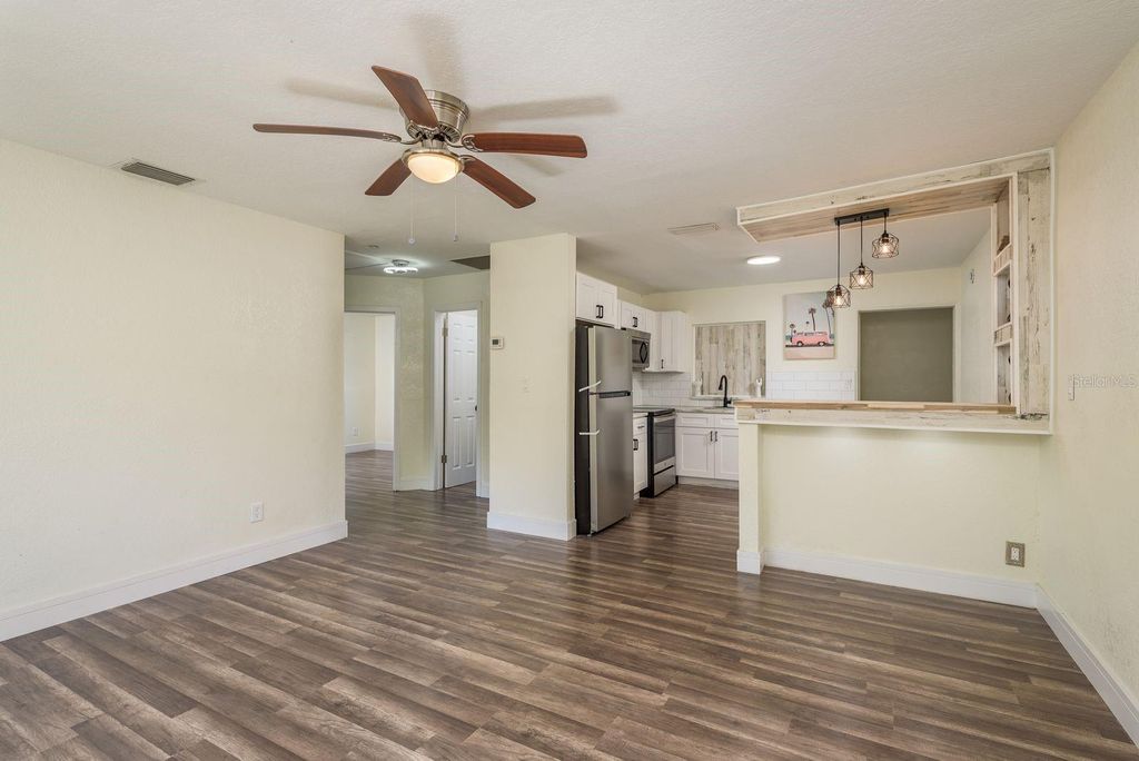 Photo of 8423 Jackson Springs Road, Tampa, FL 33615 (MLS # TB8437104)