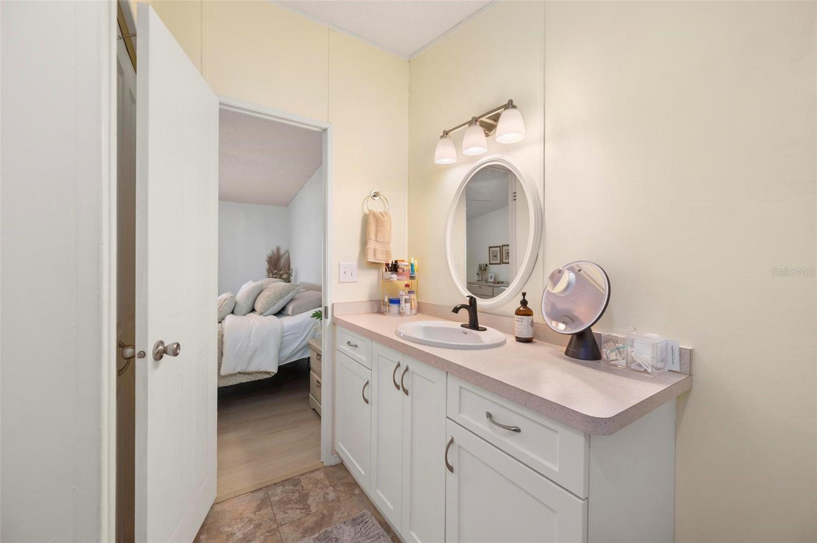 MAPLE LEAF ESTATES - Residential