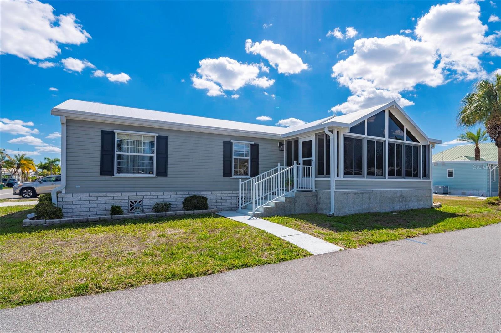 MAPLE LEAF ESTATES - Residential