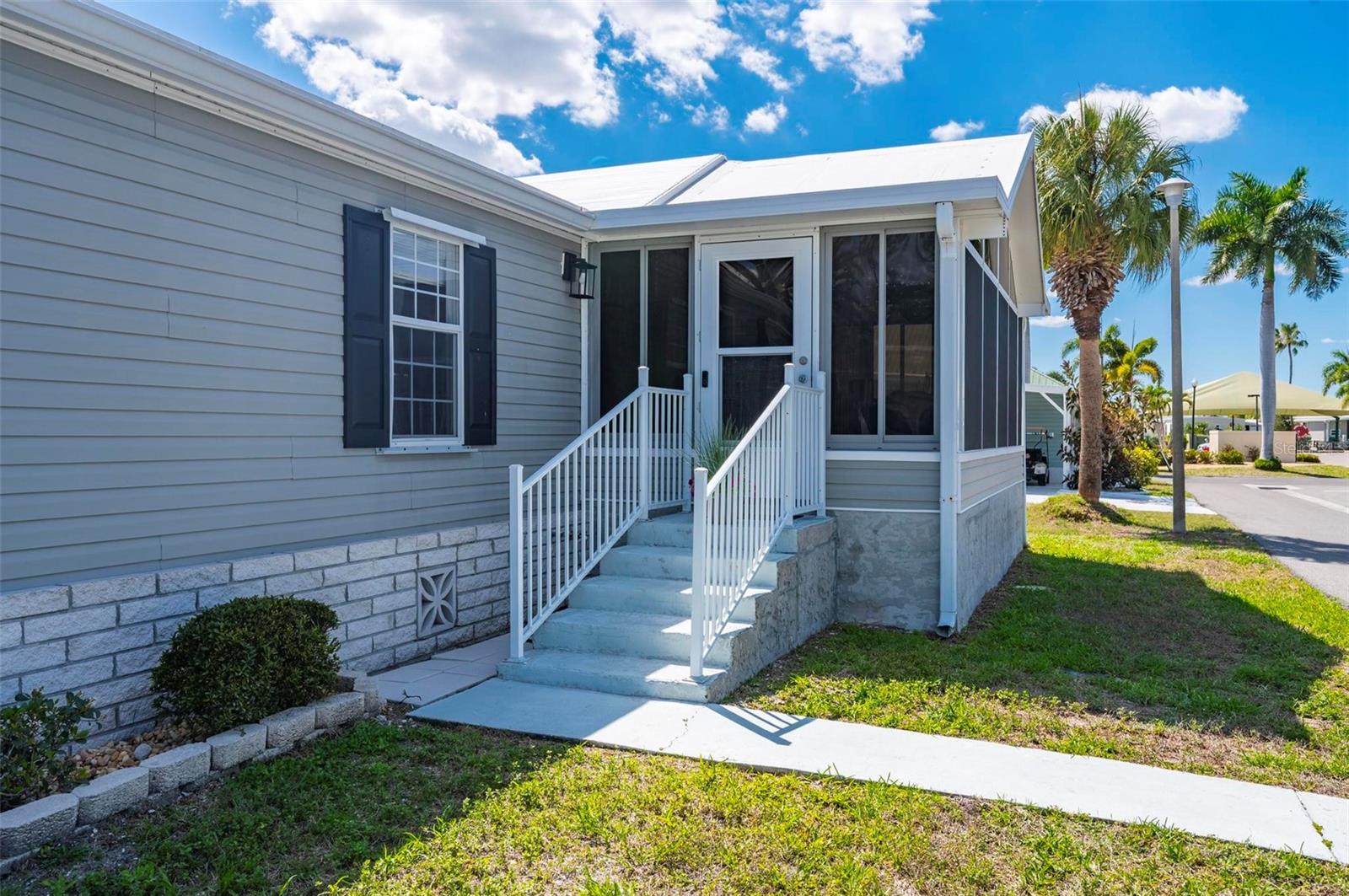 MAPLE LEAF ESTATES - Residential