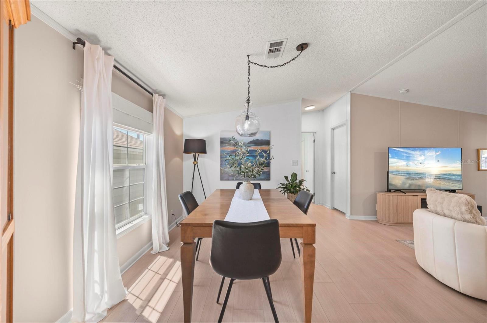 MAPLE LEAF ESTATES - Residential