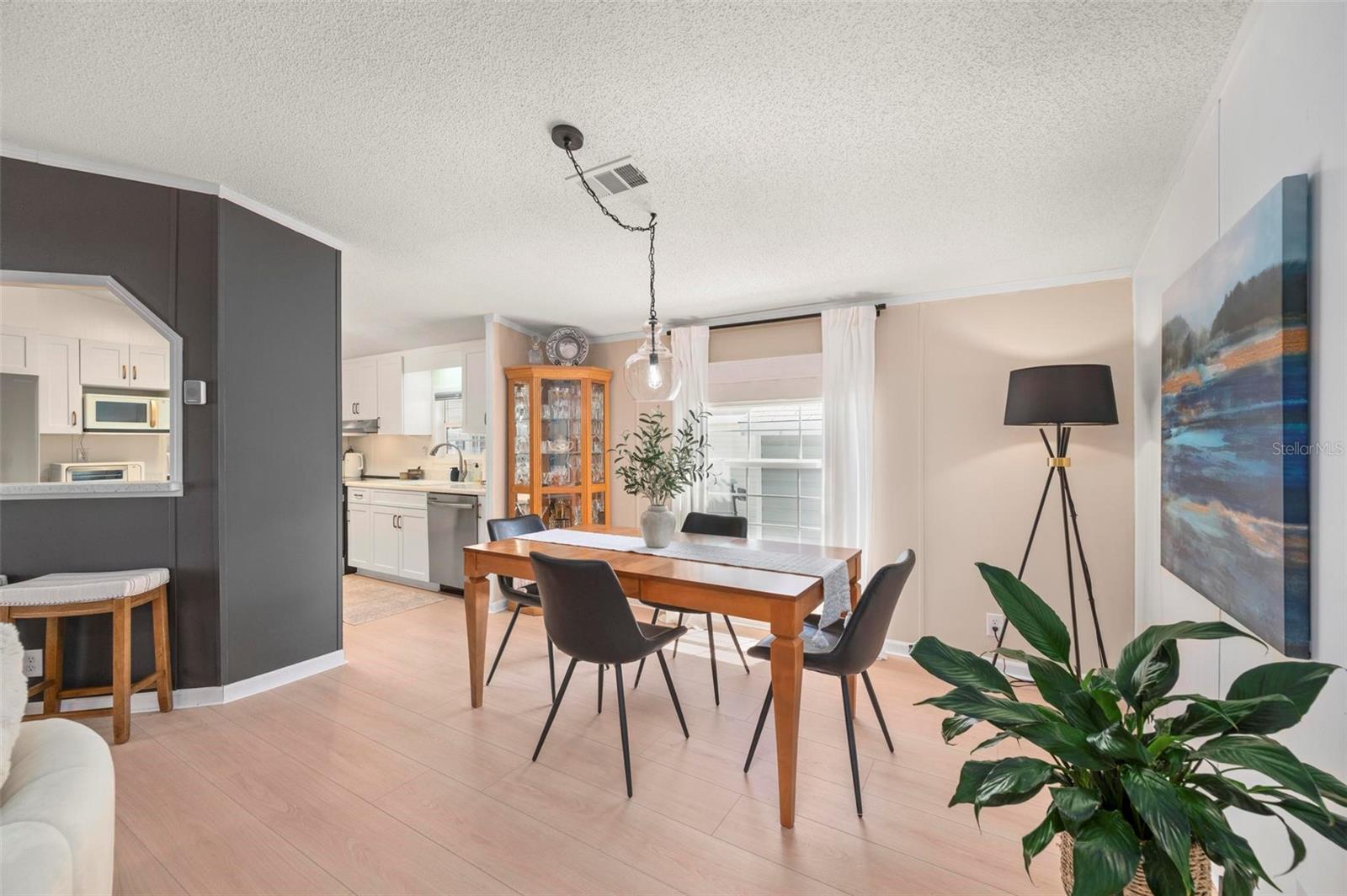 MAPLE LEAF ESTATES - Residential