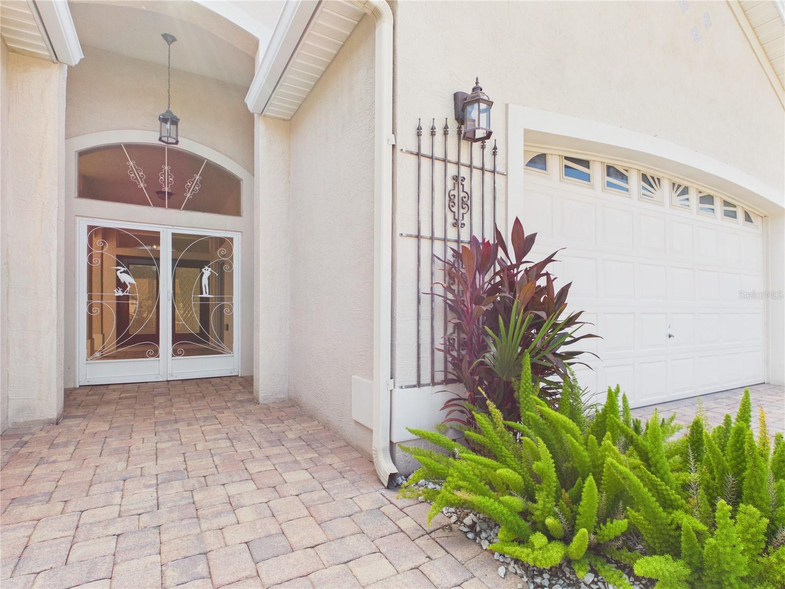 1802 ESTAFANA WAY