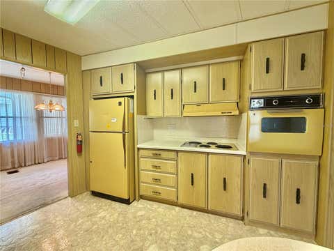 Tiny photo for 108 Valencia Cove, Leesburg, FL 34748 (MLS # G5113693)