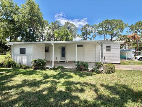 Tiny photo for 108 Valencia Cove, Leesburg, FL 34748 (MLS # G5113693)