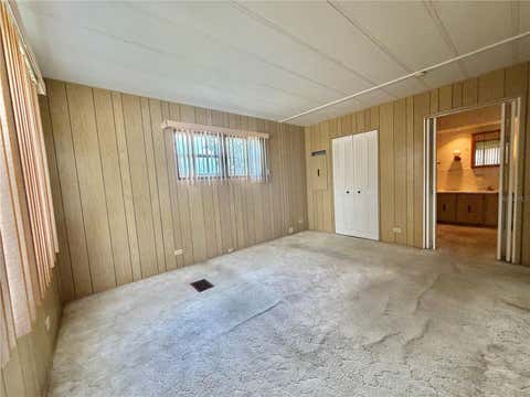 Tiny photo for 108 Valencia Cove, Leesburg, FL 34748 (MLS # G5113693)