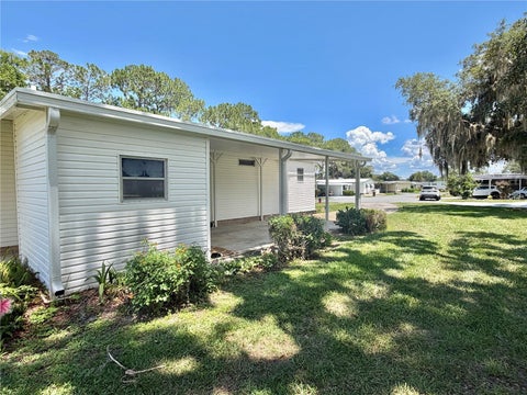 Tiny photo for 108 Valencia Cove, Leesburg, FL 34748 (MLS # G5113693)