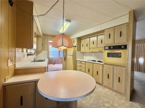 Tiny photo for 108 Valencia Cove, Leesburg, FL 34748 (MLS # G5113693)