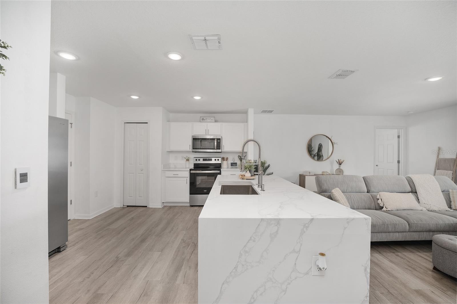 MARION OAKS UNIT 6 - Residential