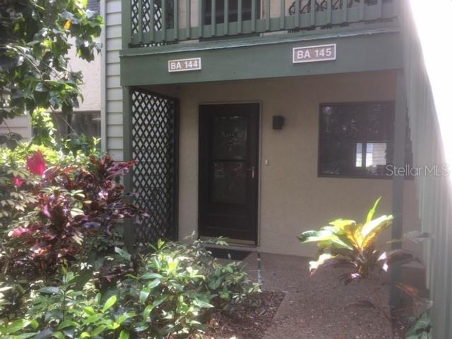 ***AVAILABLE MAY, 2026***Furnished 2 bedroom, 2 bath first floor in Pelican Cove. Highly desirable Pelican Cove, a 75-acre waterfront forested enclave with 6 heated pools, 4 lighted tennis courts, 3 clubhouses with a wide range of organized cultural, musical and social activities, fitness center, fishing pier, 87 slip marina, kayak launch, scenic trails, shuffleboard, basketball, all nestled among manicured lush tropical foliage. Minutes from SIESTA KEY, restaurants, shopping, movie theaters and culturally rich downtown Sarasota.
Pelican Cove rules for tenants: No smoking, No pets, No motorcycles, and No recreational Vehicles/No Pick Up Trucks.