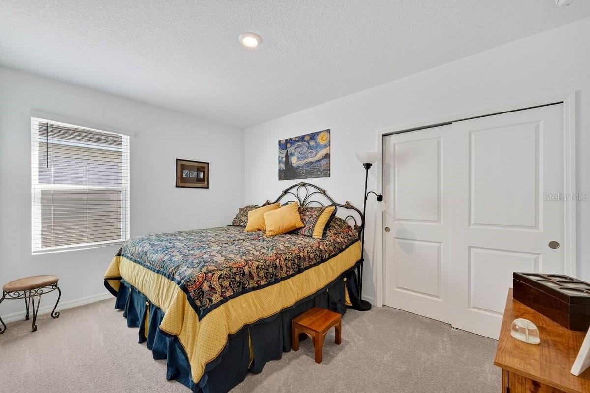 RIVERFRONT ESTATES SOUTH - Residential