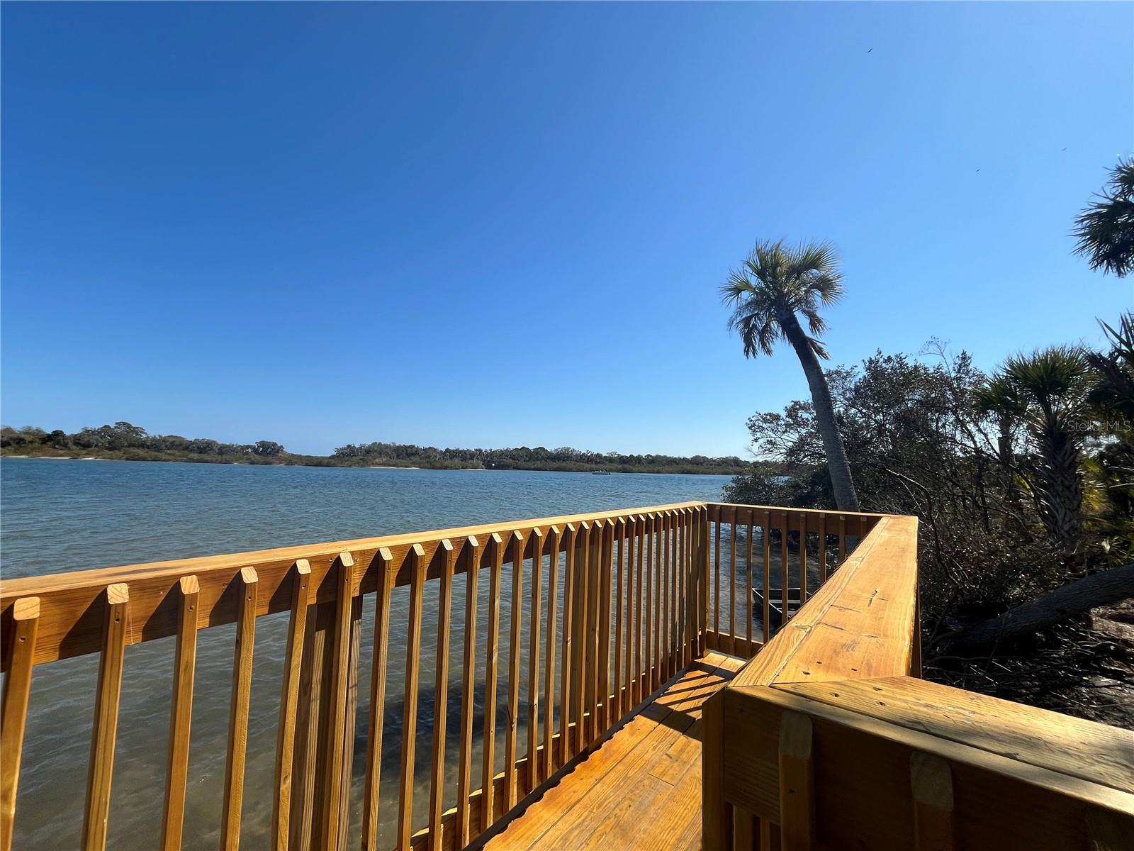 RIVERFRONT ESTATES SOUTH - Residential