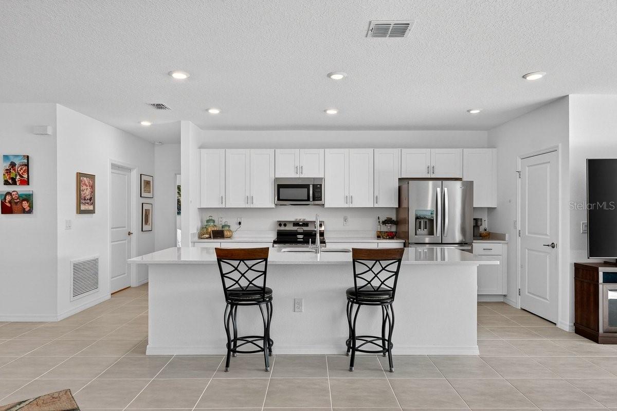 RIVERFRONT ESTATES SOUTH - Residential