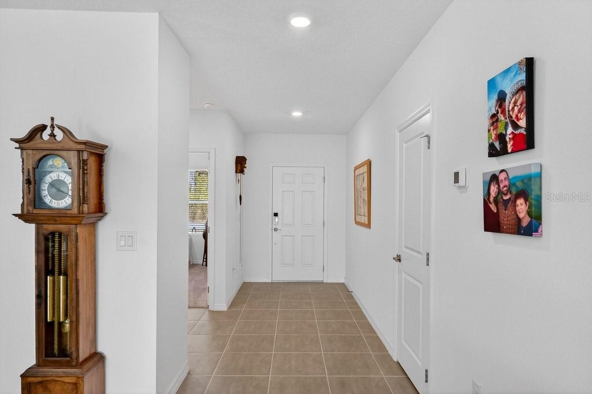 RIVERFRONT ESTATES SOUTH - Residential