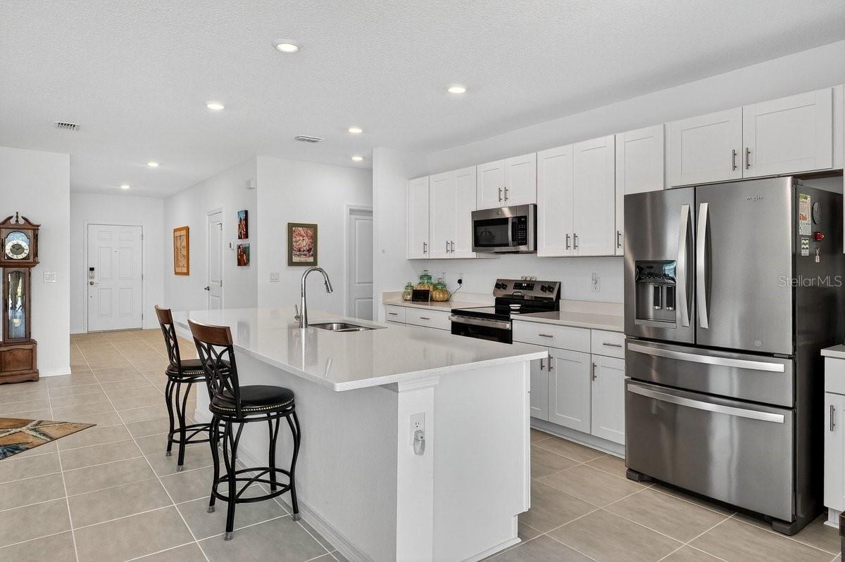 RIVERFRONT ESTATES SOUTH - Residential