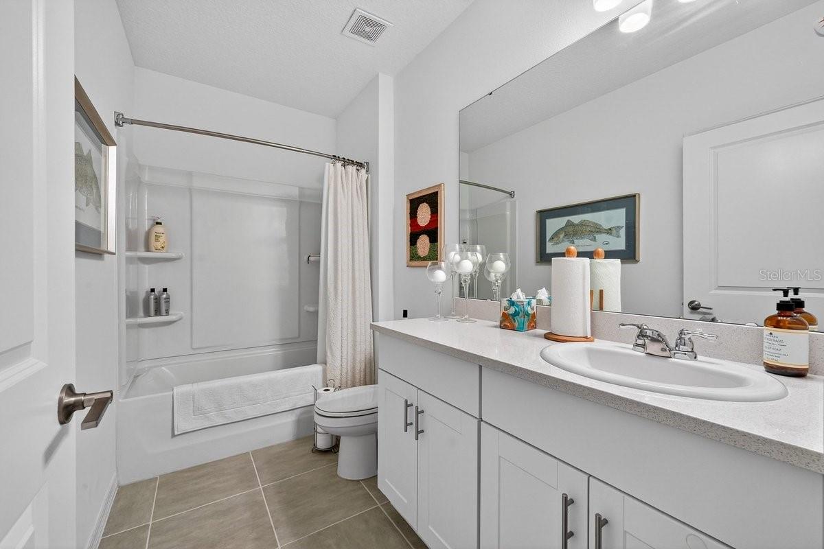 RIVERFRONT ESTATES SOUTH - Residential