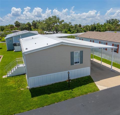 A home in PUNTA GORDA