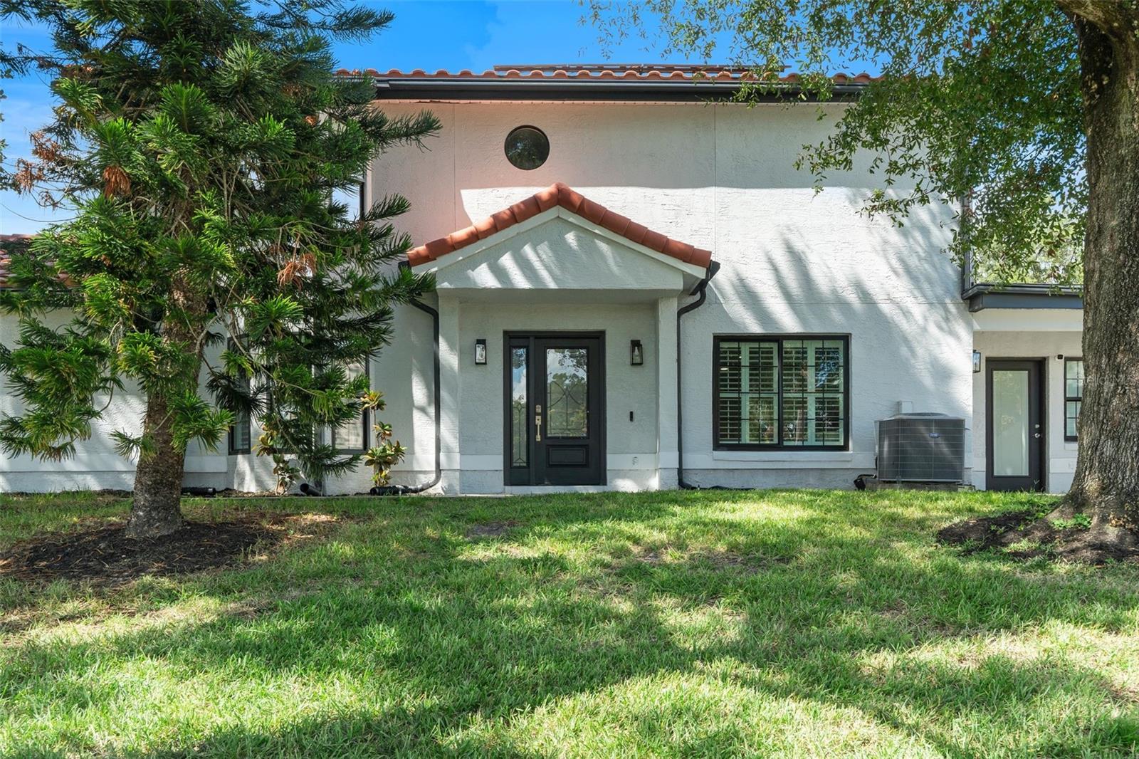 Searching for an IN-LAW SUITE? This is the home you’ve been waiting for! Step inside this beautifully REMODELED home in the highly sought-after Greenbriar community of Tuscawilla, perfectly set on a LARGE, landscaped CORNER LOT.
As you enter, you’re greeted with a spacious family room anchored by a cozy FIREPLACE, the perfect spot to relax on cooler evenings. Just off the family room is a comfortable seating nook, ideal for curling up with a good book. The dining room features a charming BAY WINDOW that brings in loads of natural light.
The NEWLY UPDATED KITCHEN is truly the HEART of the home, with gorgeous countertops, wood cabinetry, stainless steel appliances, a new sink and faucet, and a casual bar area for everyday dining. A small sitting area off the kitchen creates the perfect flow for entertaining.
One of the highlights of this home is the private IN-LAW SUITE with its own entrance, large living space, kitchenette, and full bath. Use it as a guest suite, fourth bedroom, office, media room, game room, or even for RENTAL INCOME. The possibilities are endless.
Upstairs, the primary suite offers a peaceful retreat with its own en-suite bath and a PRIVATE SCREENED BALCONY, where you can unwind and enjoy the SUNSET at the end of the day. Two additional bedrooms and a full bath complete the upstairs.
This home is loaded with UPGRADES: newer ROOF, SOLAR PANELS with TESLA Power Wall Generator, new WINDOWS, newer AC, brand new KITCHEN, fresh paint, new LIGHTING fixtures, NO popcorn ceilings, PLANTATION SHUTTERS on every window, new CARPET.
Living here means enjoying the Tuscawilla lifestyle. Just minutes from the COUNTRY CLUB where you can golf, swim, play tennis, and take part in the many community activities. WINTER SPRINGS is also home to top-rated SCHOOLS and beautiful PARKS including the popular Trotwood Park. Conveniently located near shopping, dining, and major highways.
Don’t miss your chance to own this one-of-a-kind home. Schedule your private showing today before it’s gone!