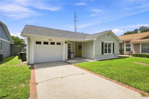 Property photo of 864 Franklin Circle, Palm Harbor, FL 34683
