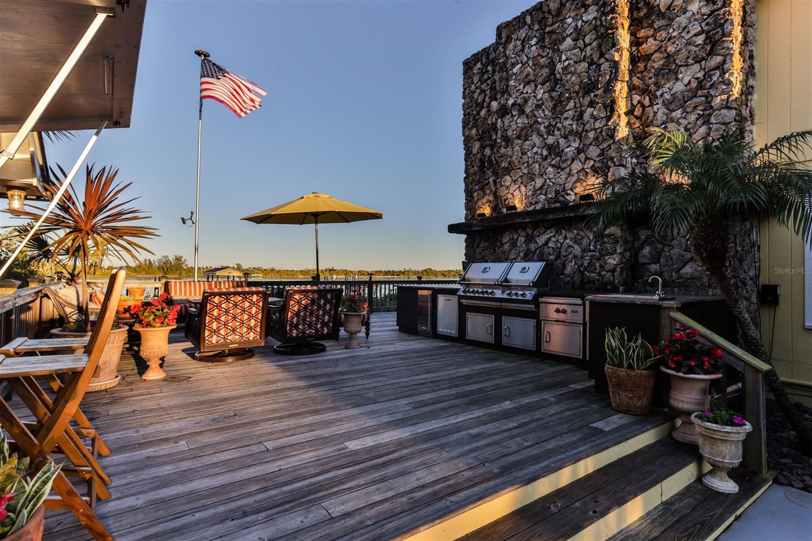 Mendall Homestead - Residential