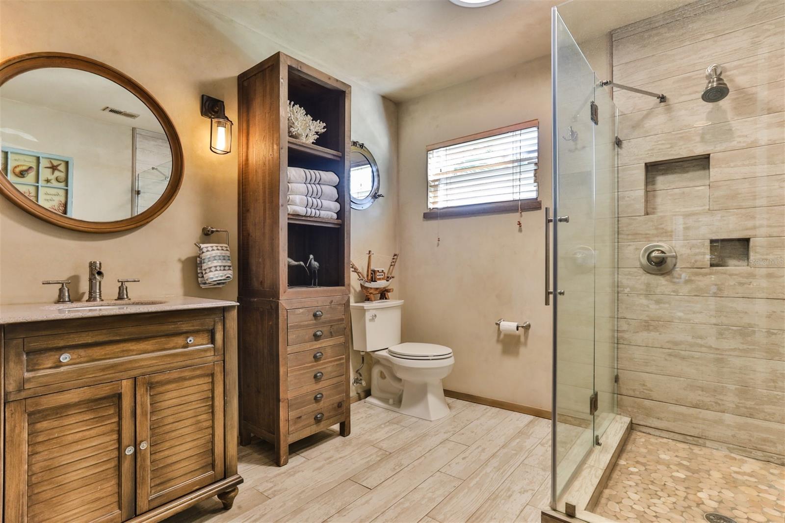 Mendall Homestead - Residential