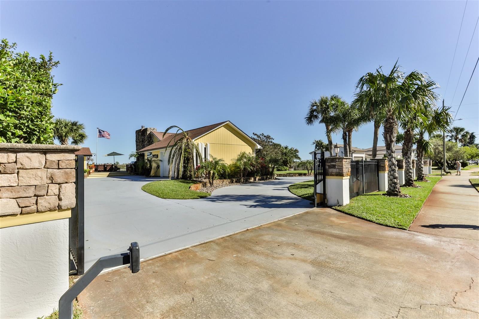 Mendall Homestead - Residential