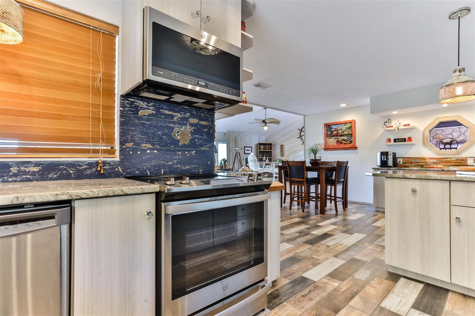 Mendall Homestead - Residential