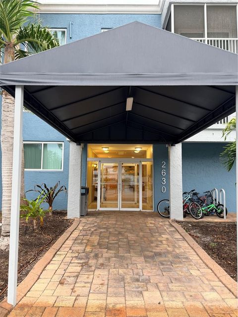 Photo of 2630 Coconut Bay Lane #629, Sarasota, FL 34237 (MLS # A4680062)