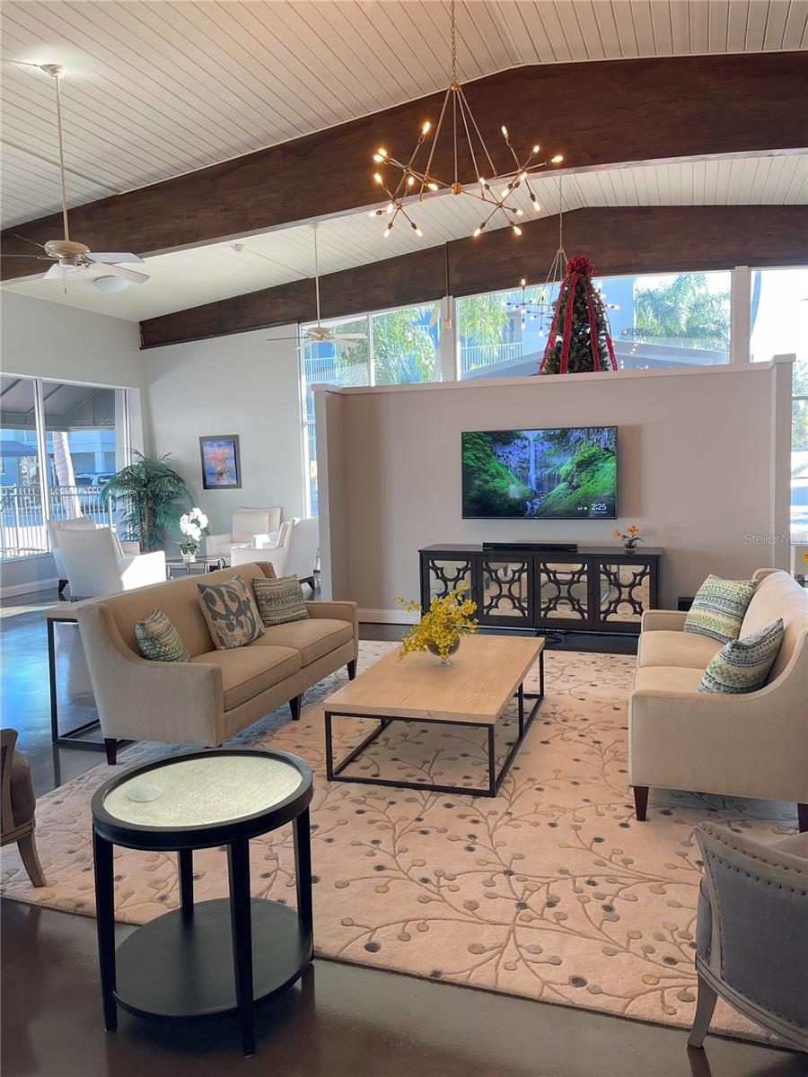 SARASOTA PALMS - Residential