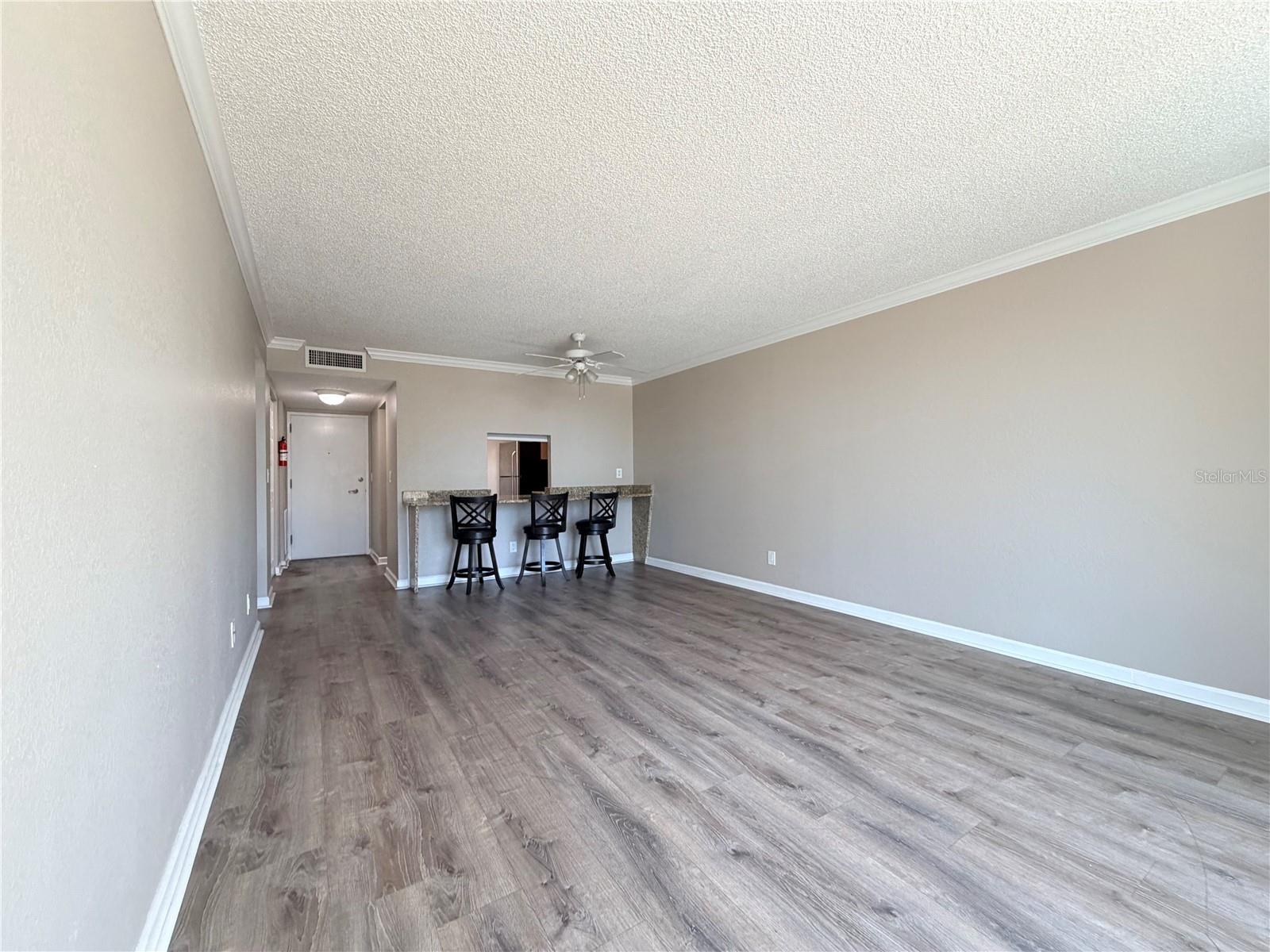 SARASOTA PALMS - Residential