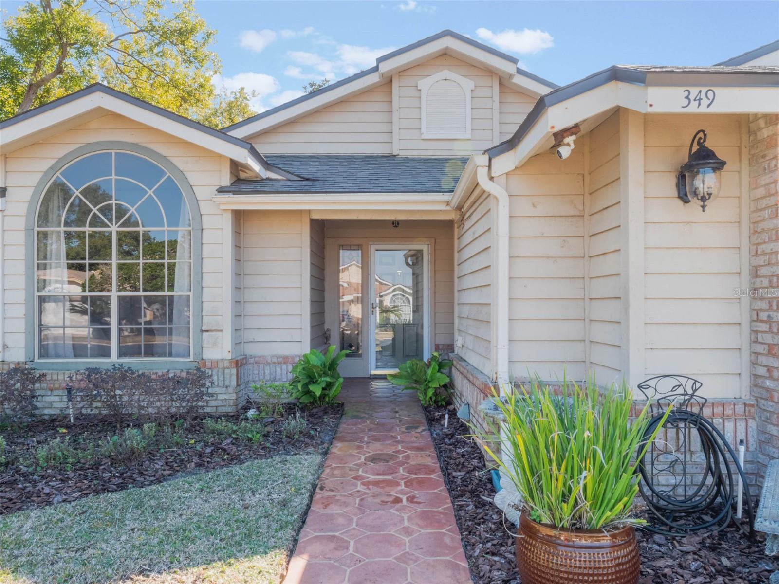 349 NEW WATERFORD PLACE