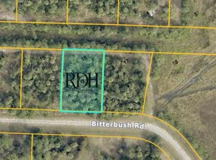 Land for Sale – North Port / Port Charlotte
Spacious Lot – 15,000 Sq Ft (0.34 Acres)
Located on Bitterbush Rd – North Port, FL 34288
(Reference: near 6476 Marlberry Rd, North Port, FL 34288)
Key Features
Lot Size: 15,000 Sq Ft (0.34 Acres)
Zoning: AC-6 (Activity Center 6) – allows residential, including duplex construction, and in certain areas also mixed/commercial uses
Subdivision: North Port Charlotte Sub 47
Large, level lot with excellent building potential
Prime Location
Easy access to major highways including I-75 and US-41
Close to schools, shopping centers, restaurants, and essential services
Fast-growing area with high demand for new construction
Advantages of Building Here
Duplex Potential: maximize rental income or resale value by building two units on the same lot
Flexible Zoning (AC-6): supports higher density and mixed-use options, creating more long-term value
Strong Market Growth: North Port is one of Florida’s fastest-growing cities, attracting builders and investors
Spacious Lot: suitable for modern projects with backyard, garage, and outdoor living space