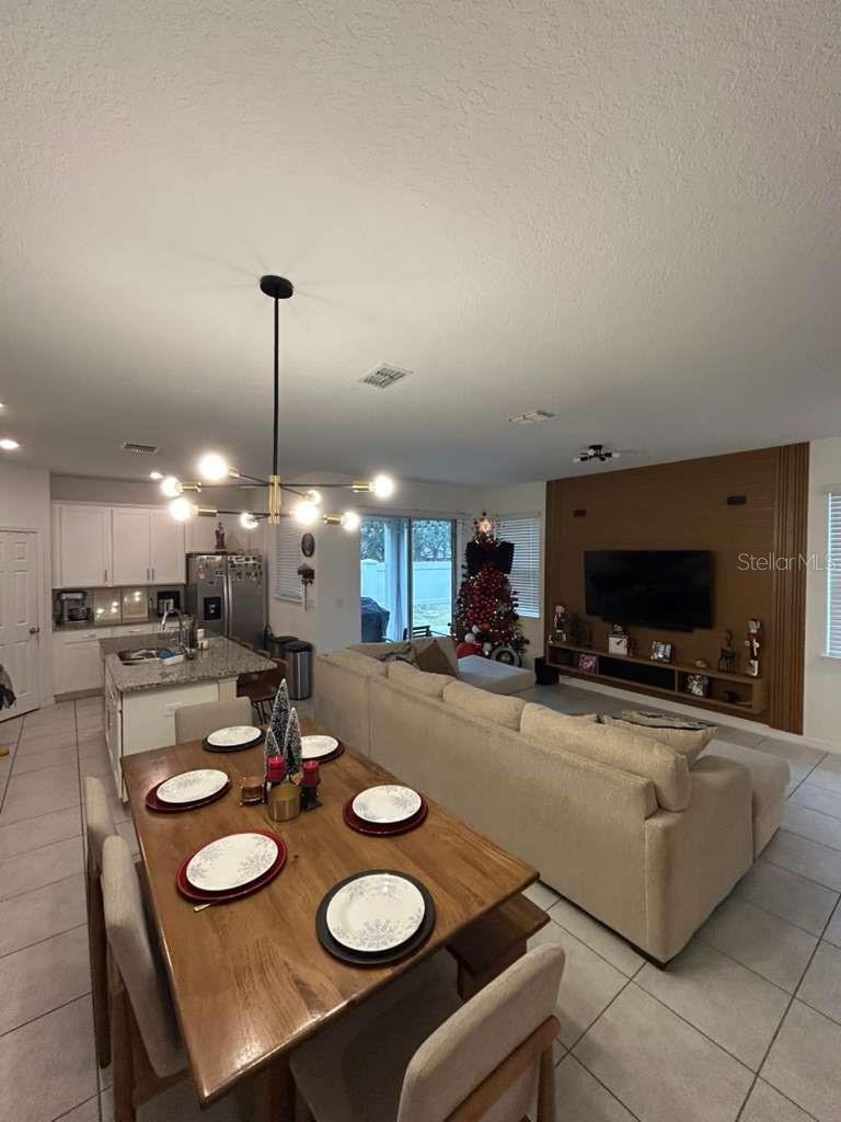 15037 WILLOW ARBOR CIRCLE