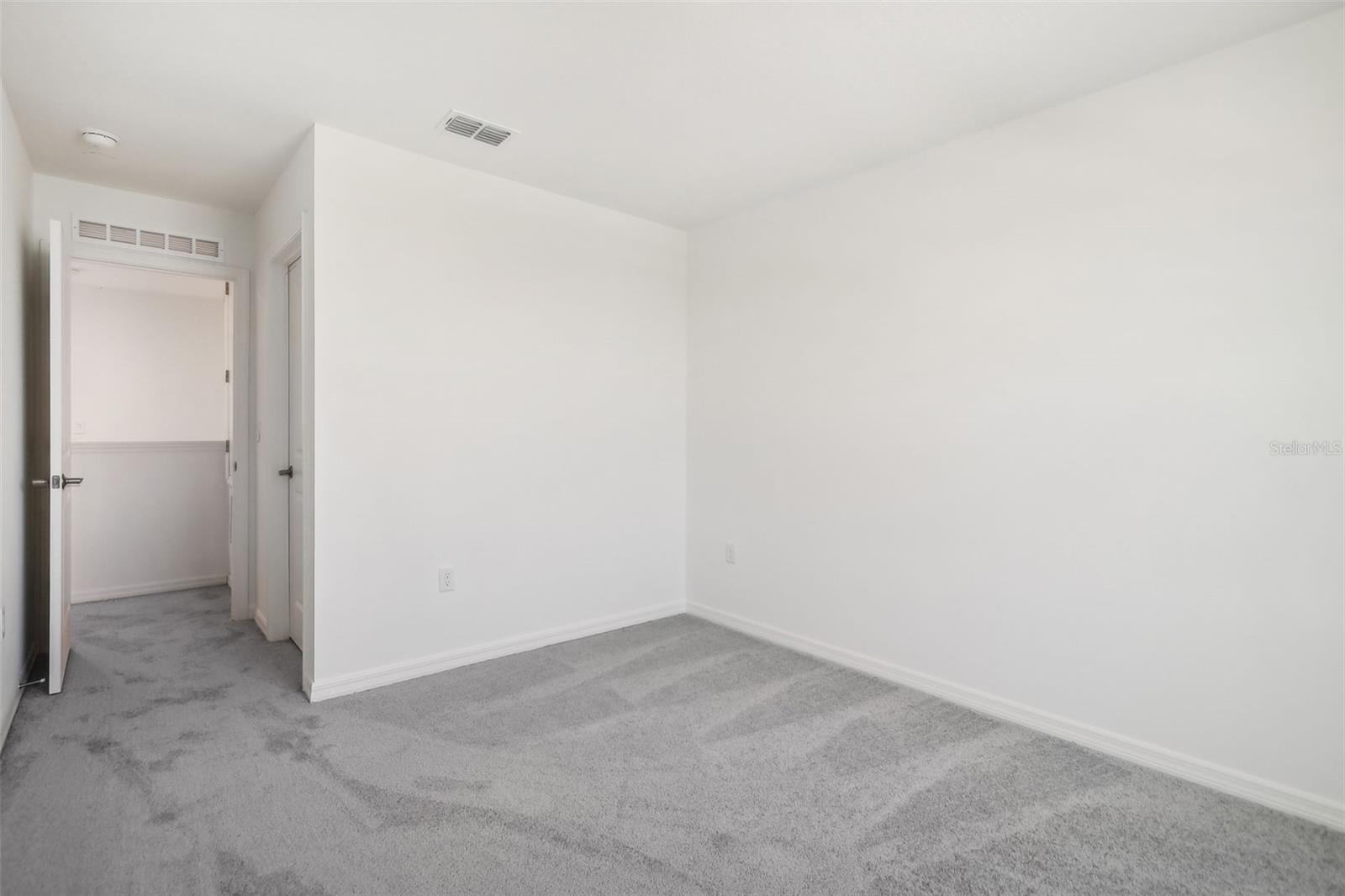 RESERVE AT COUNTRY CLUB LAKES ESTATES - Residential