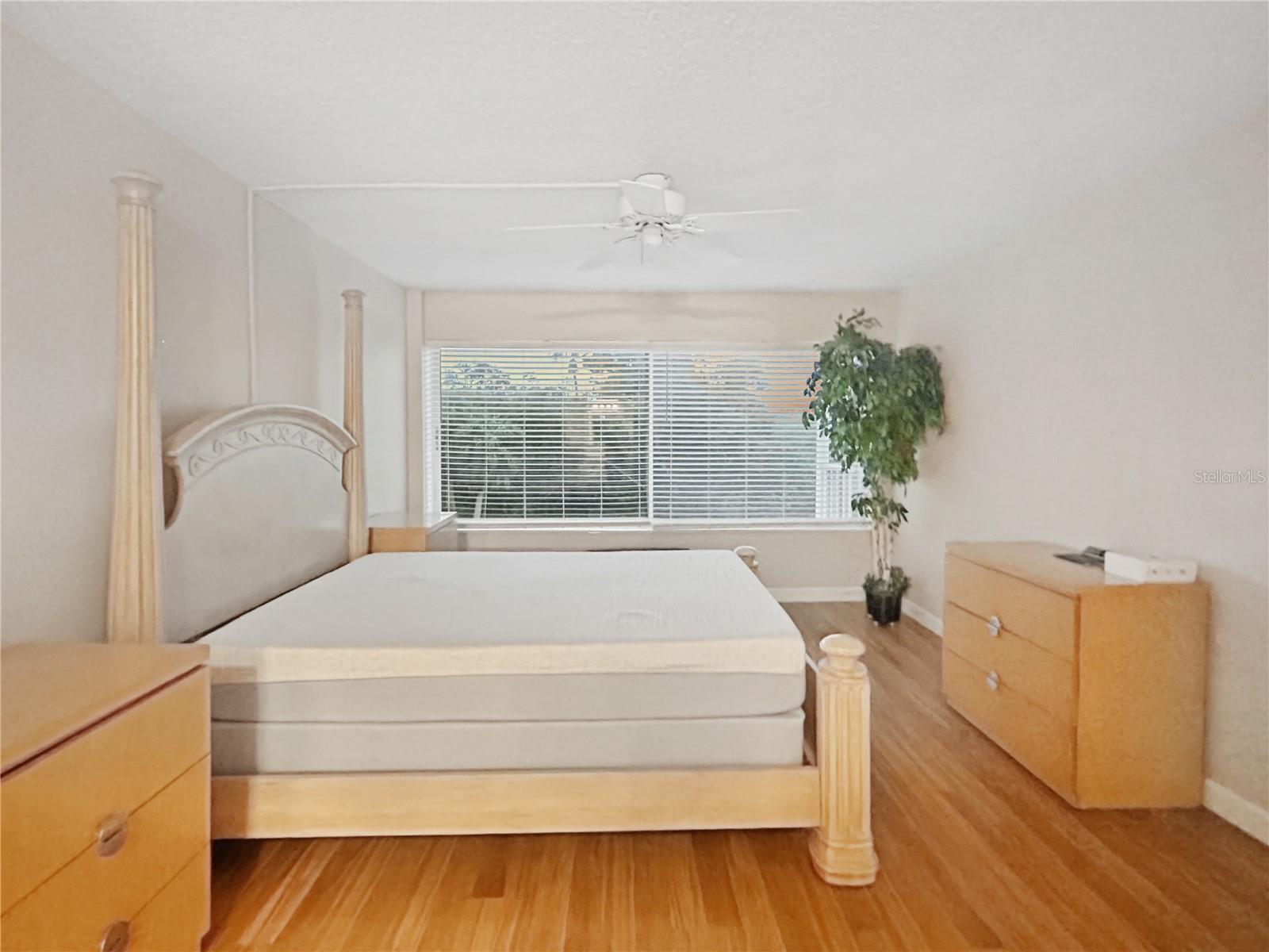 50 HARBOR-VIEW LANE CONDO - Residential