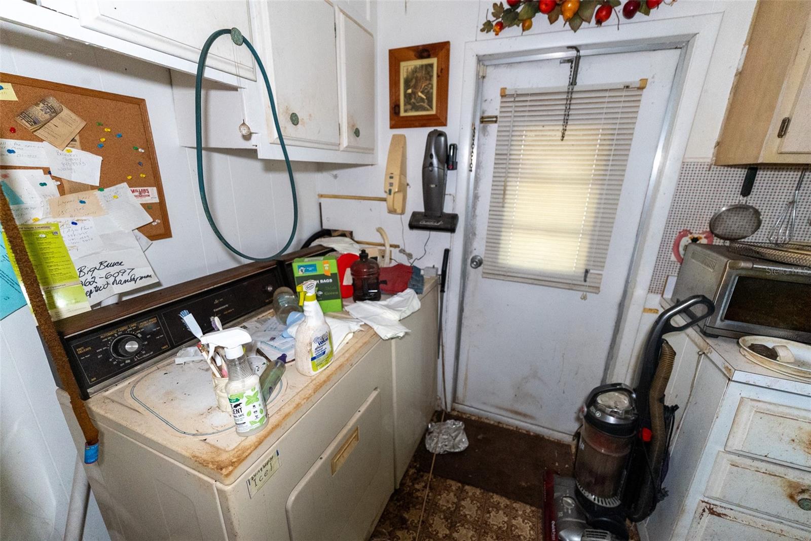 KERSHORES - Residential