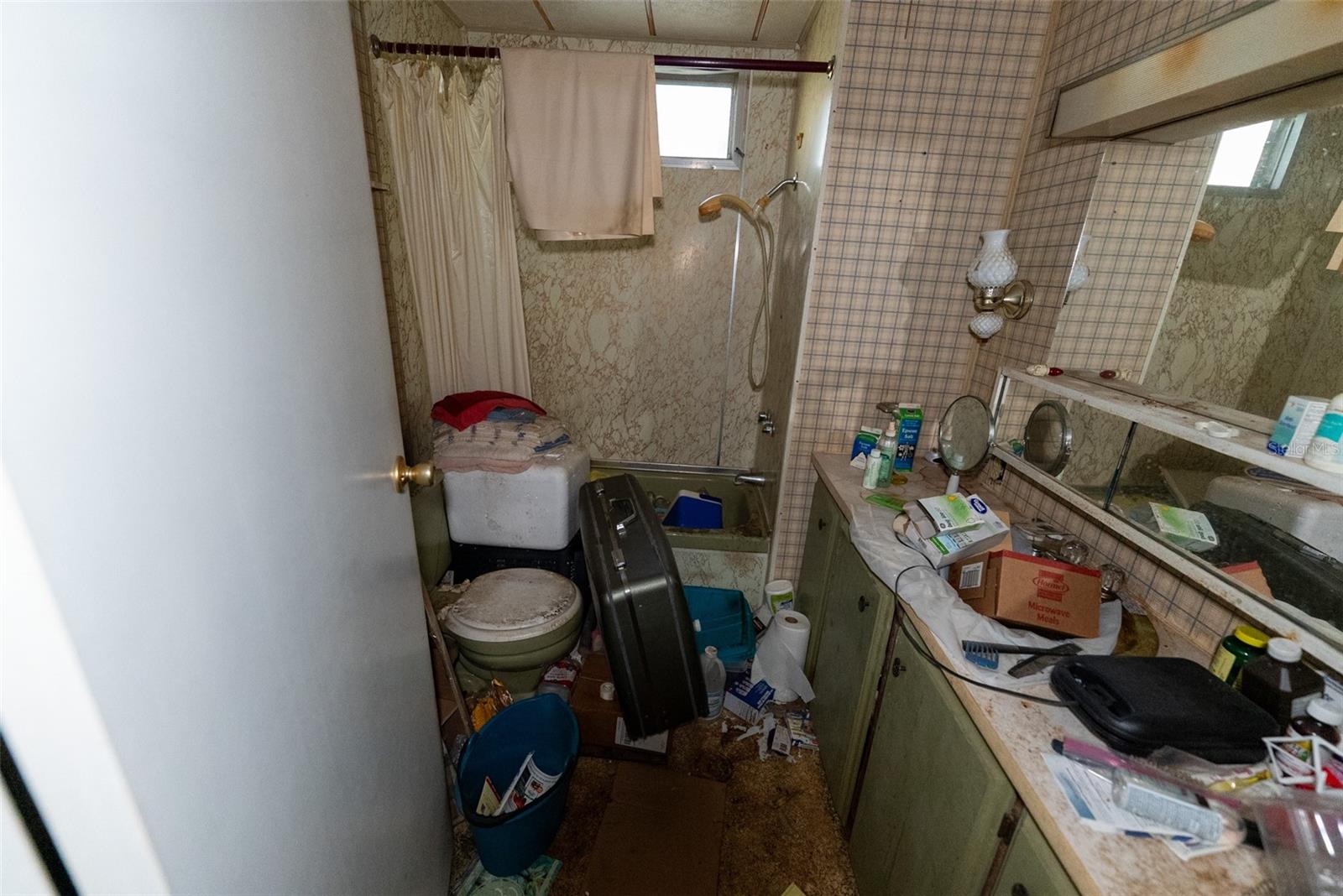 KERSHORES - Residential