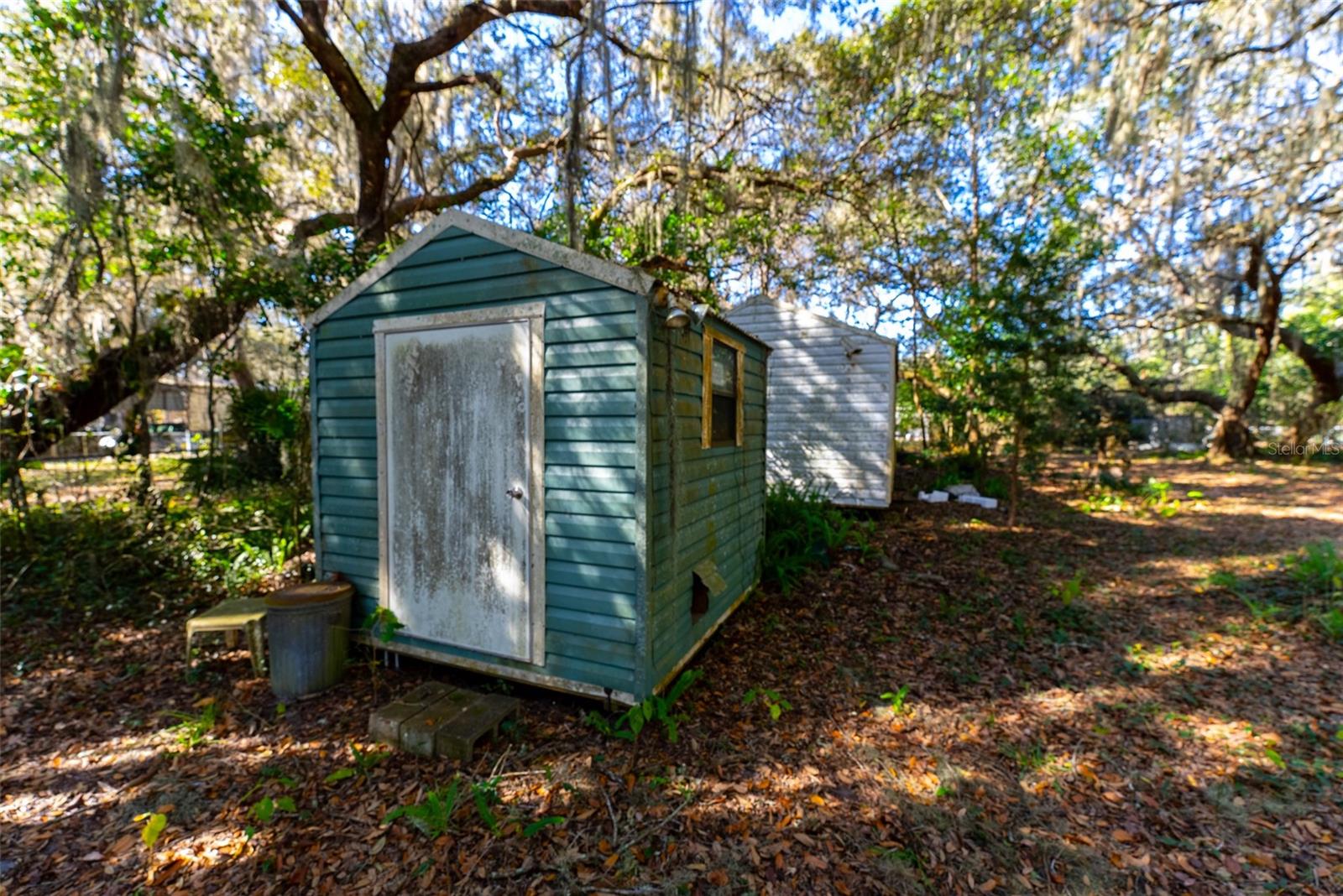 KERSHORES - Residential