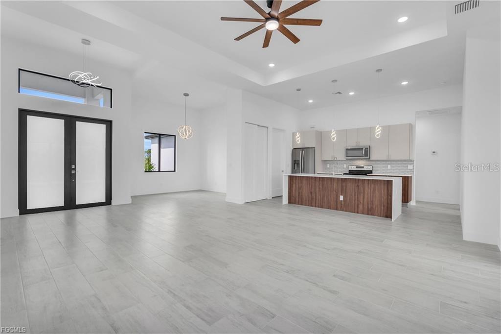 PORT CHARLOTTE SEC 093 - Residential