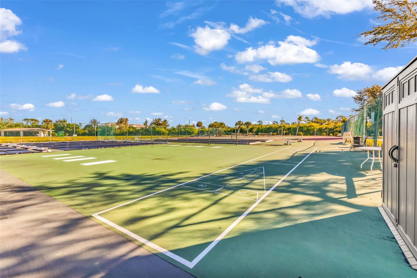 NEWPORT 01 PH 04 BLDG 06 - Residential